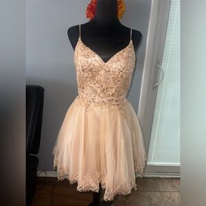 Ladivine By Cinderella Divine-Formal Small Champagne Dress-Homecoming/Wedding